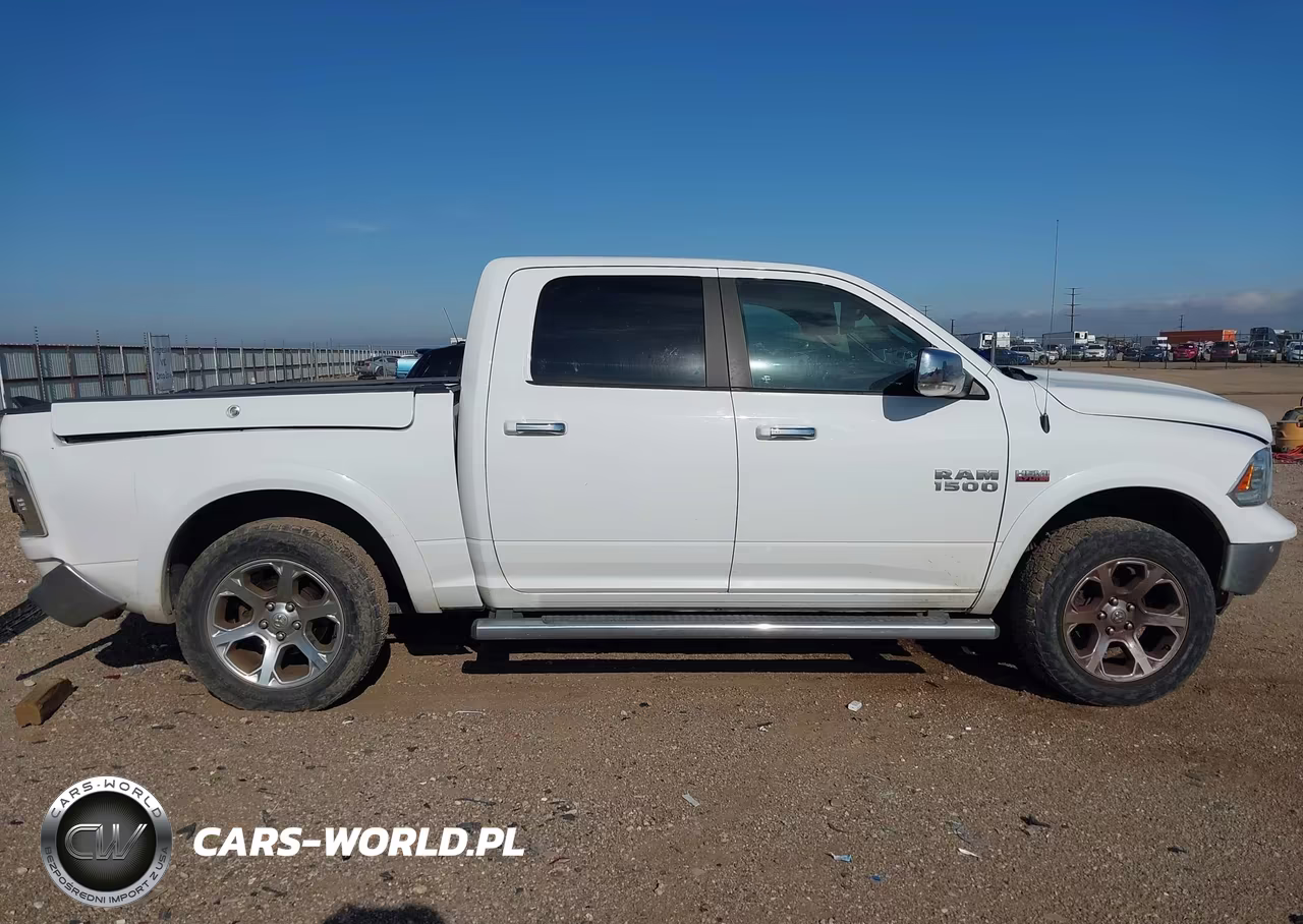 2017 Ram 1500 Laramie 4X4 5'7 Box VIN:1C6RR7NT3HS627355 - 13