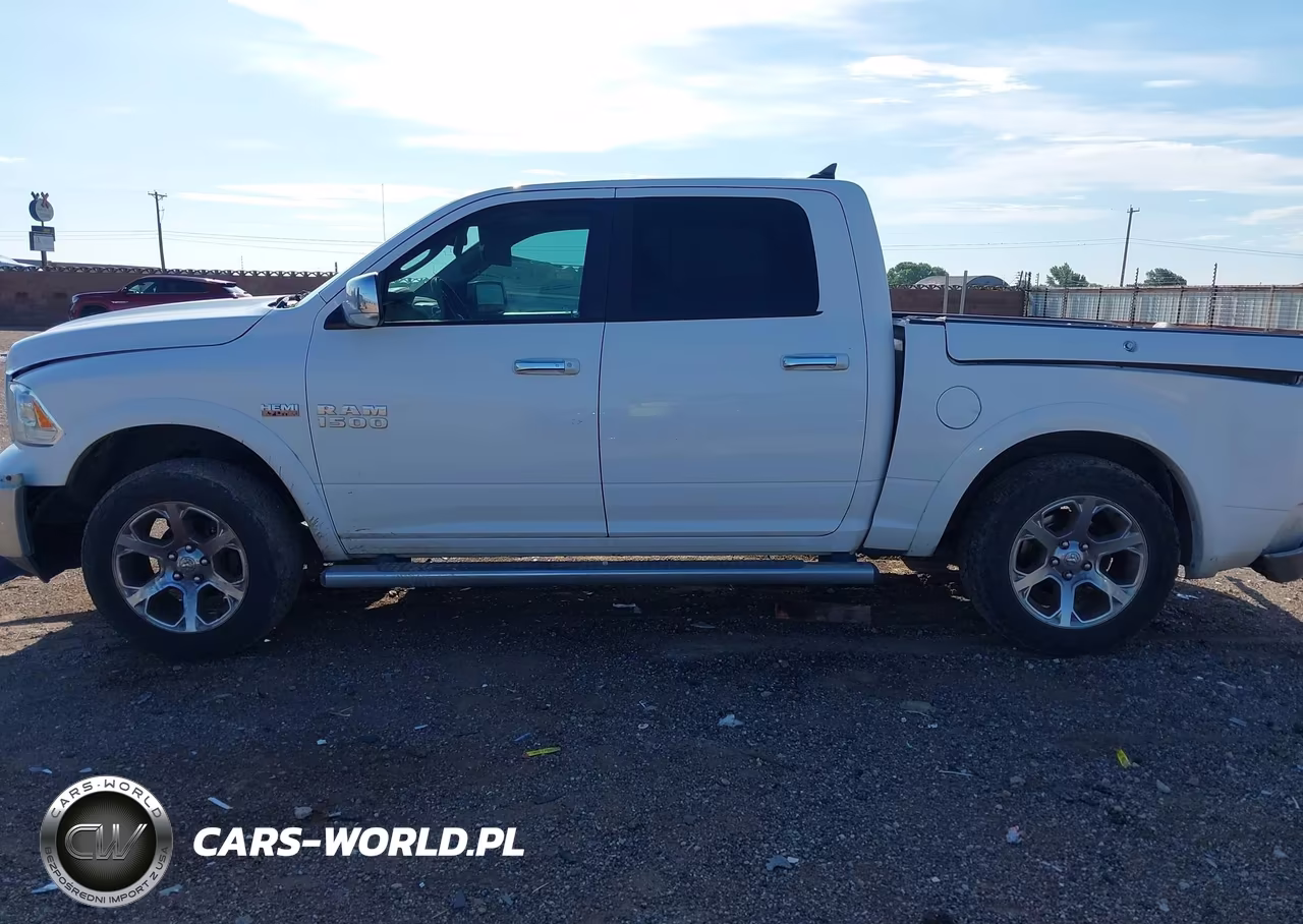 2017 Ram 1500 Laramie 4X4 5'7 Box VIN:1C6RR7NT3HS627355 - 14