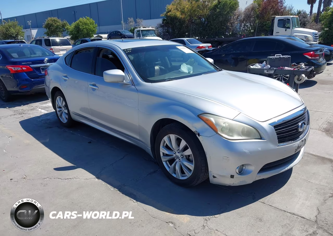 2011 Infiniti M37X