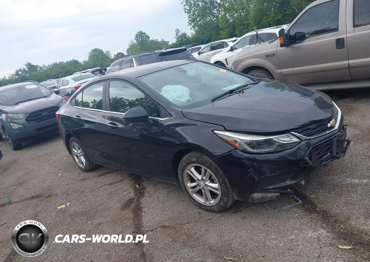 2017 Chevrolet Cruze Lt Auto – zdjęcie 1 z 16