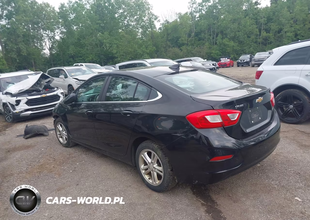 2017 Chevrolet Cruze Lt Auto VIN:1G1BE5SM9H7250016 - 3