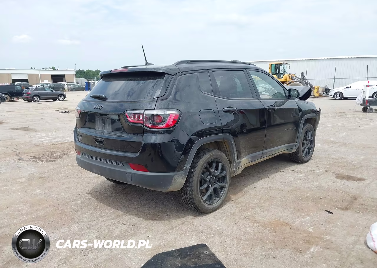 2026 Jeep Compass Latitude Altitude VIN:3C4NJDBN6TT192342 - 4