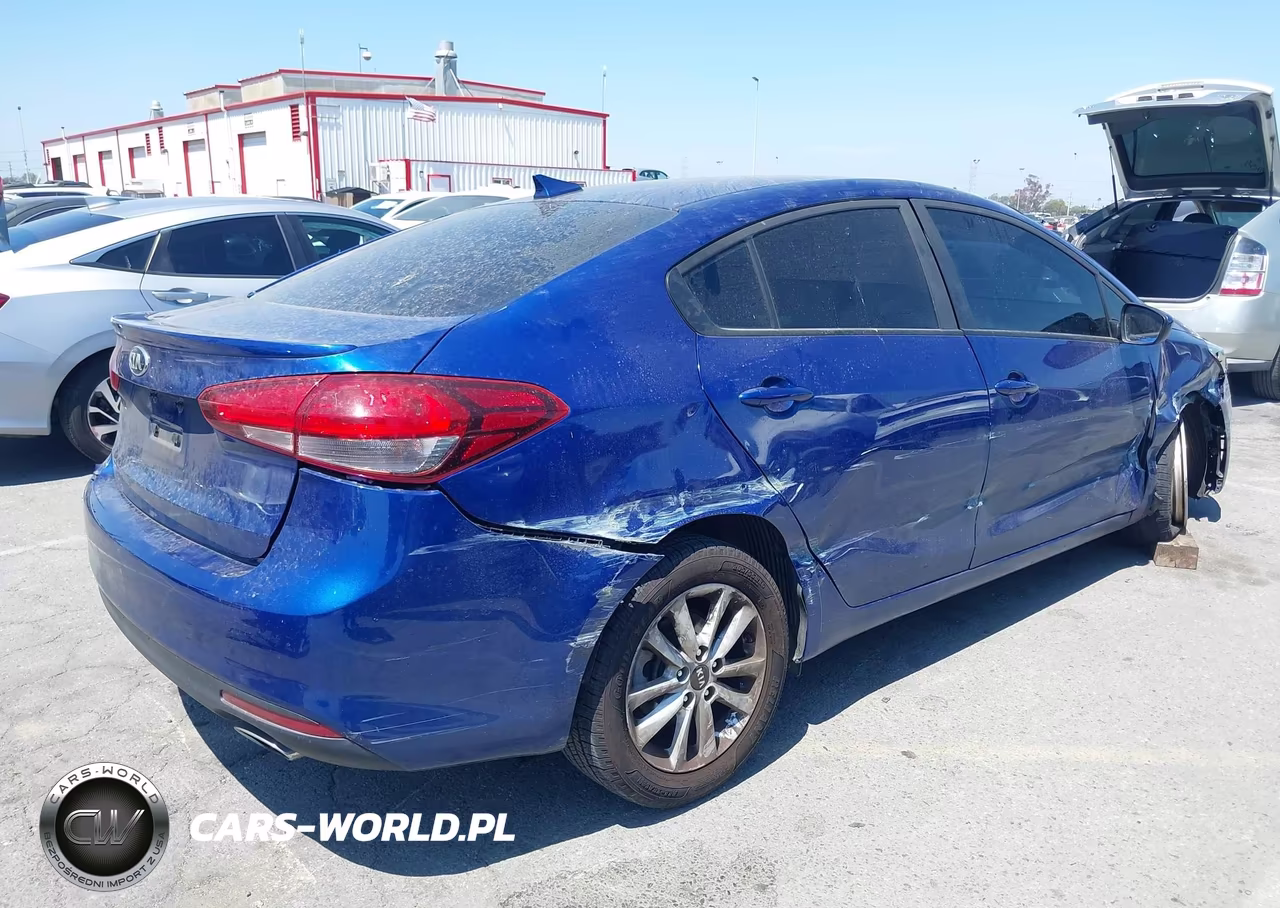 2017 Kia Forte S VIN:3KPFL4A72HE056383 - 4