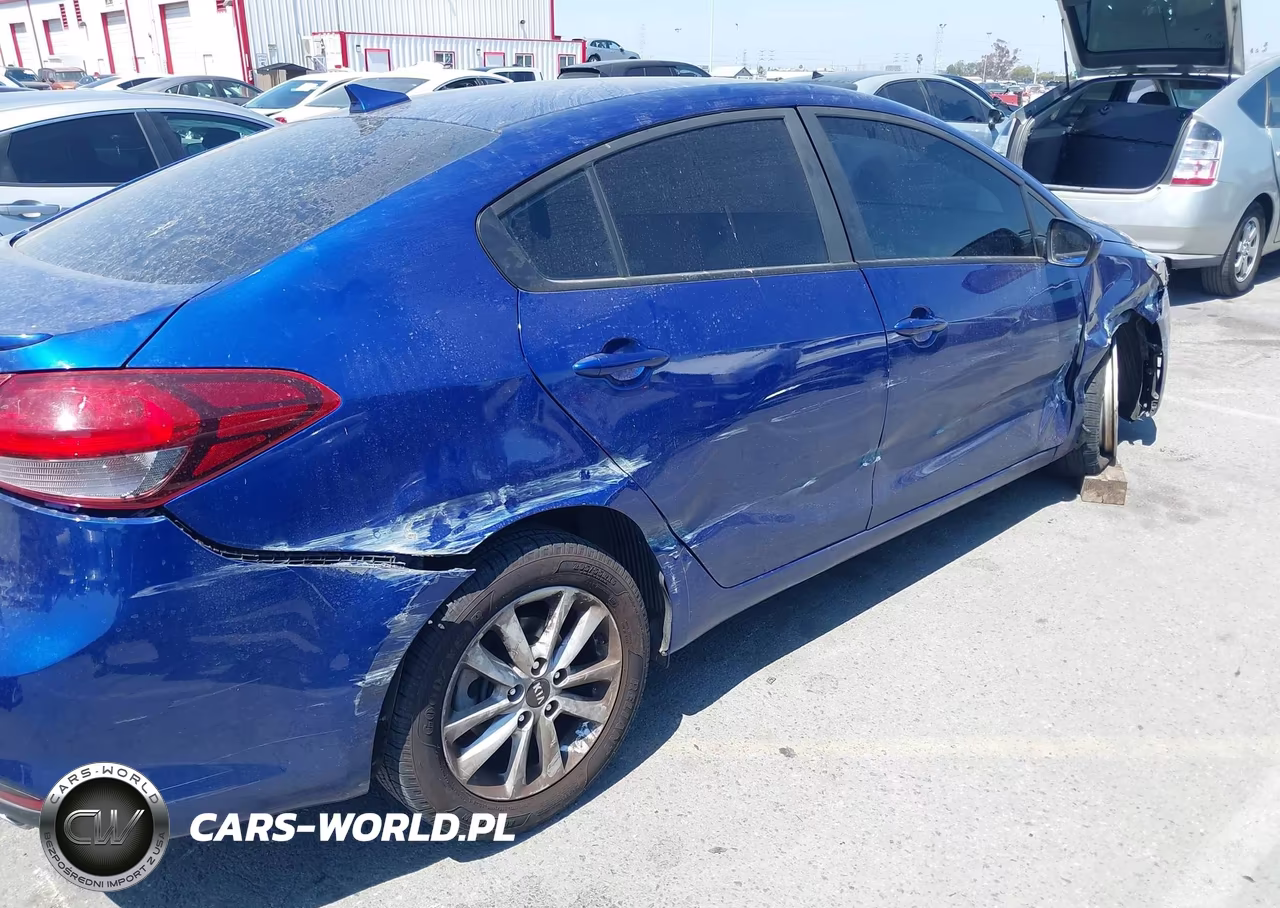 2017 Kia Forte S VIN:3KPFL4A72HE056383 - 6