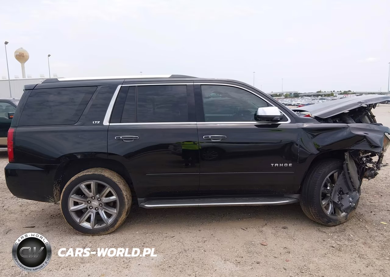 2016 Chevrolet Tahoe Ltz VIN:1GNSCCKCXGR100550 - 12