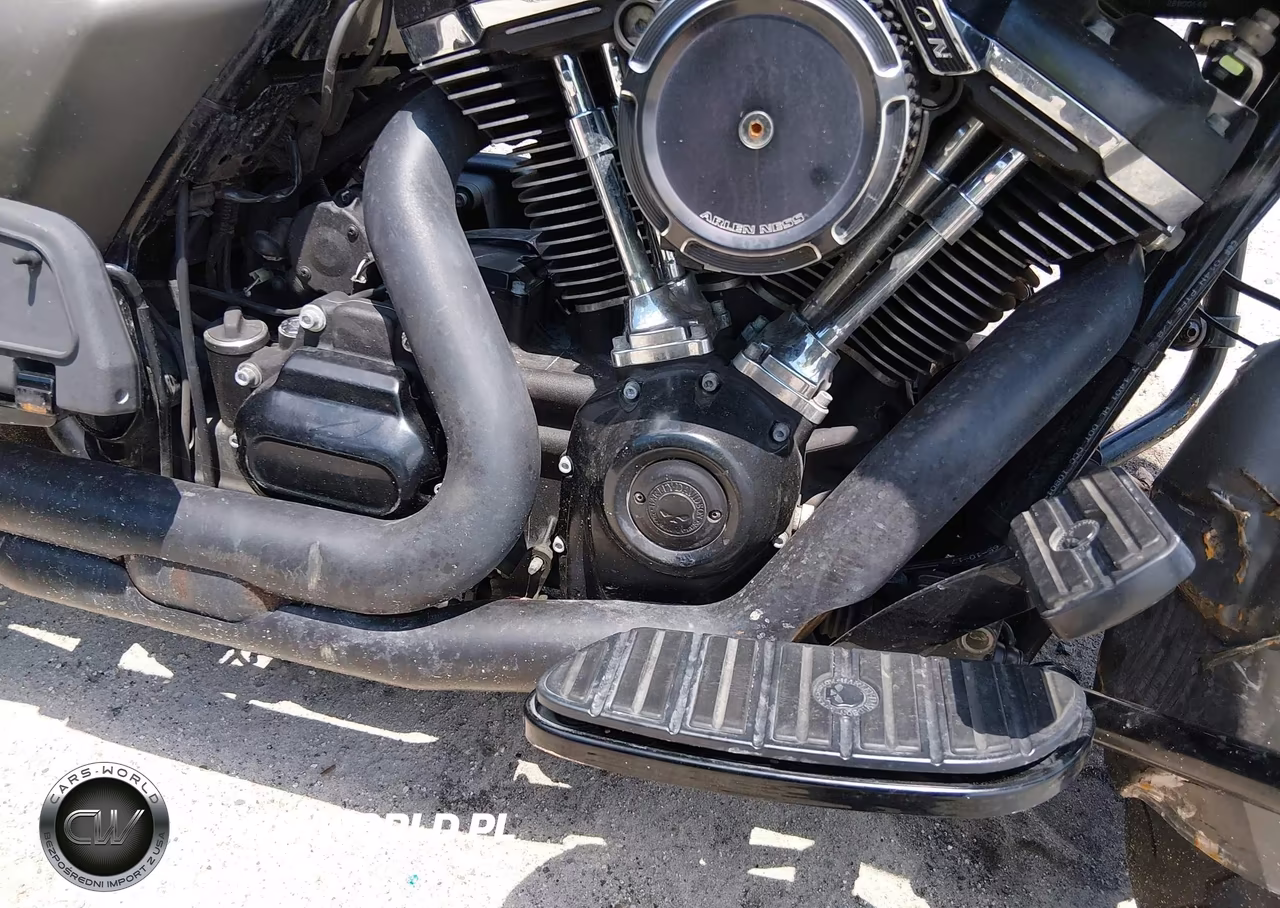2019 Harley-Davidson Fltrxs VIN:1HD1KTP18KB611785 - 8