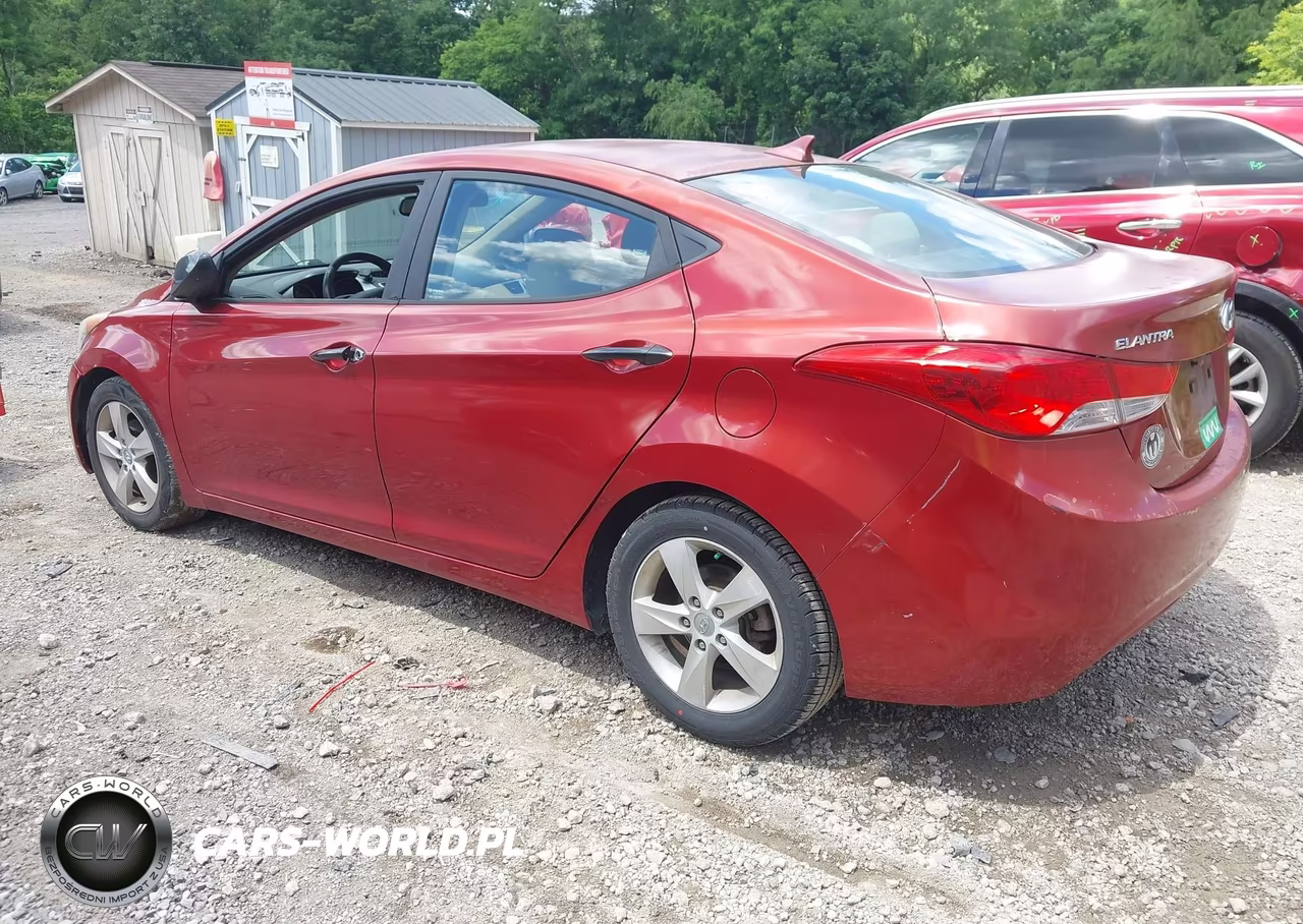 2013 Hyundai Elantra Gls VIN:KMHDH4AE0DU629179 - 3