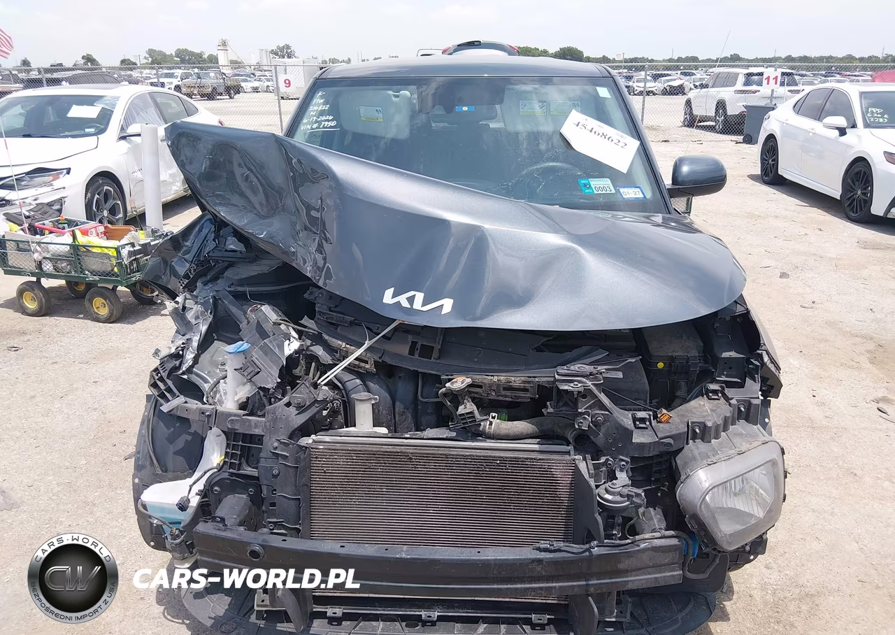 2022 Kia Soul S VIN:KNDJ23AU3N7817950 - 13