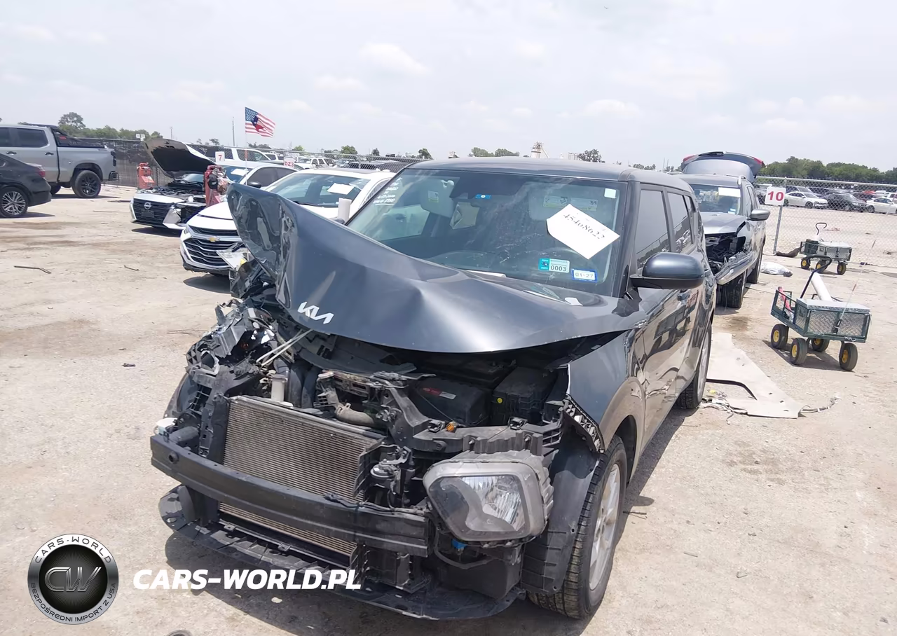 2022 Kia Soul S VIN:KNDJ23AU3N7817950 - 2