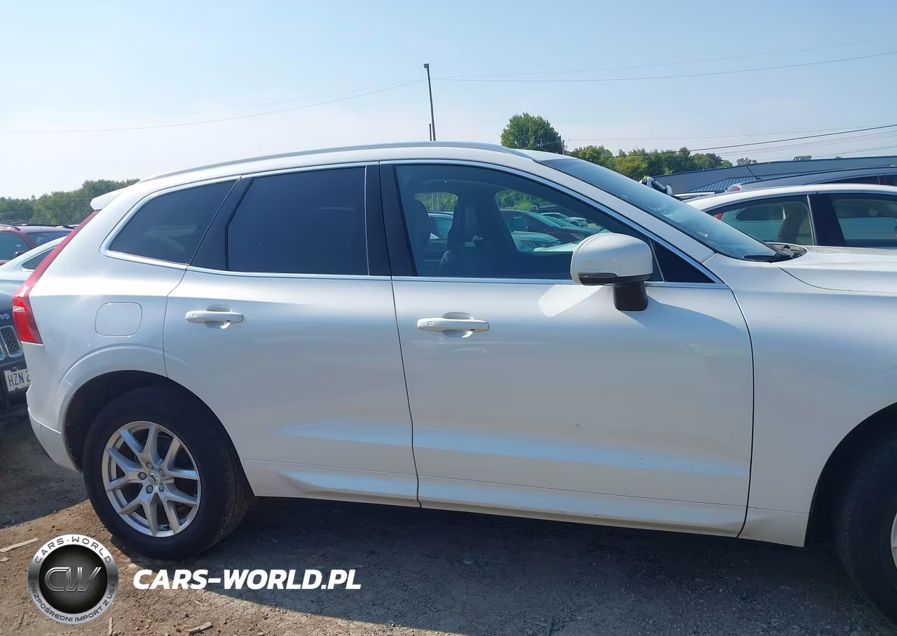 2018 Volvo Xc60 T5 Momentum VIN:YV4102RKXJ1035562 - 14