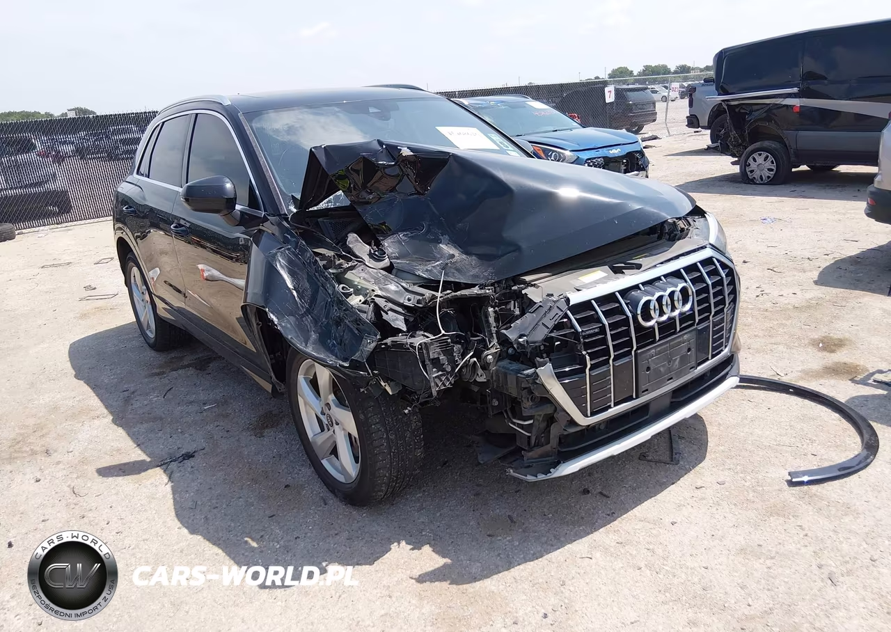 2022 Audi Q3 Premium 40 Tfsi Quattro Tiptronic – zdjęcie 1 z 16
