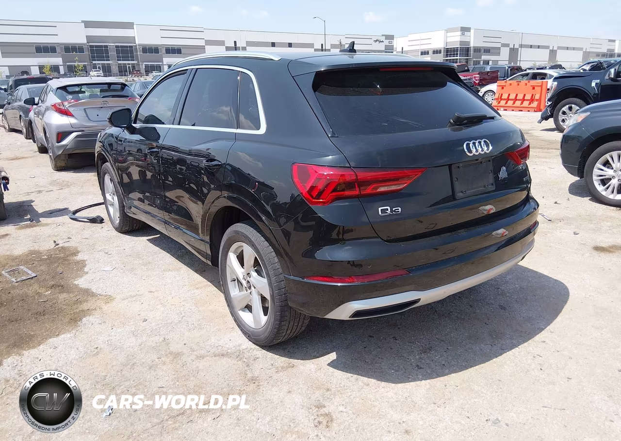 2022 Audi Q3 Premium 40 Tfsi Quattro Tiptronic VIN:WA1AUCF3XN1004953 - 3