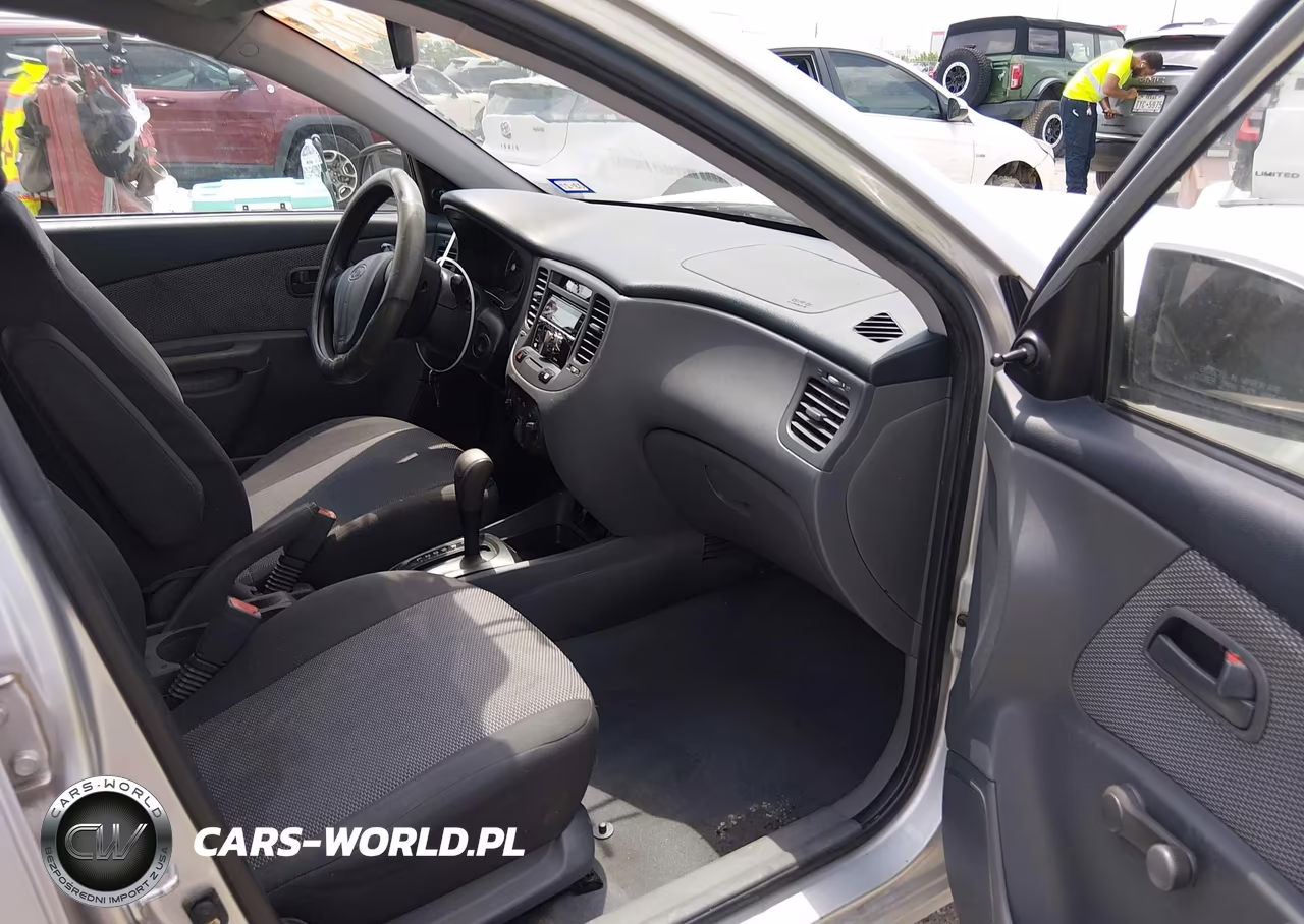 2009 Kia Rio Lx VIN:KNADE223296460368 - 5
