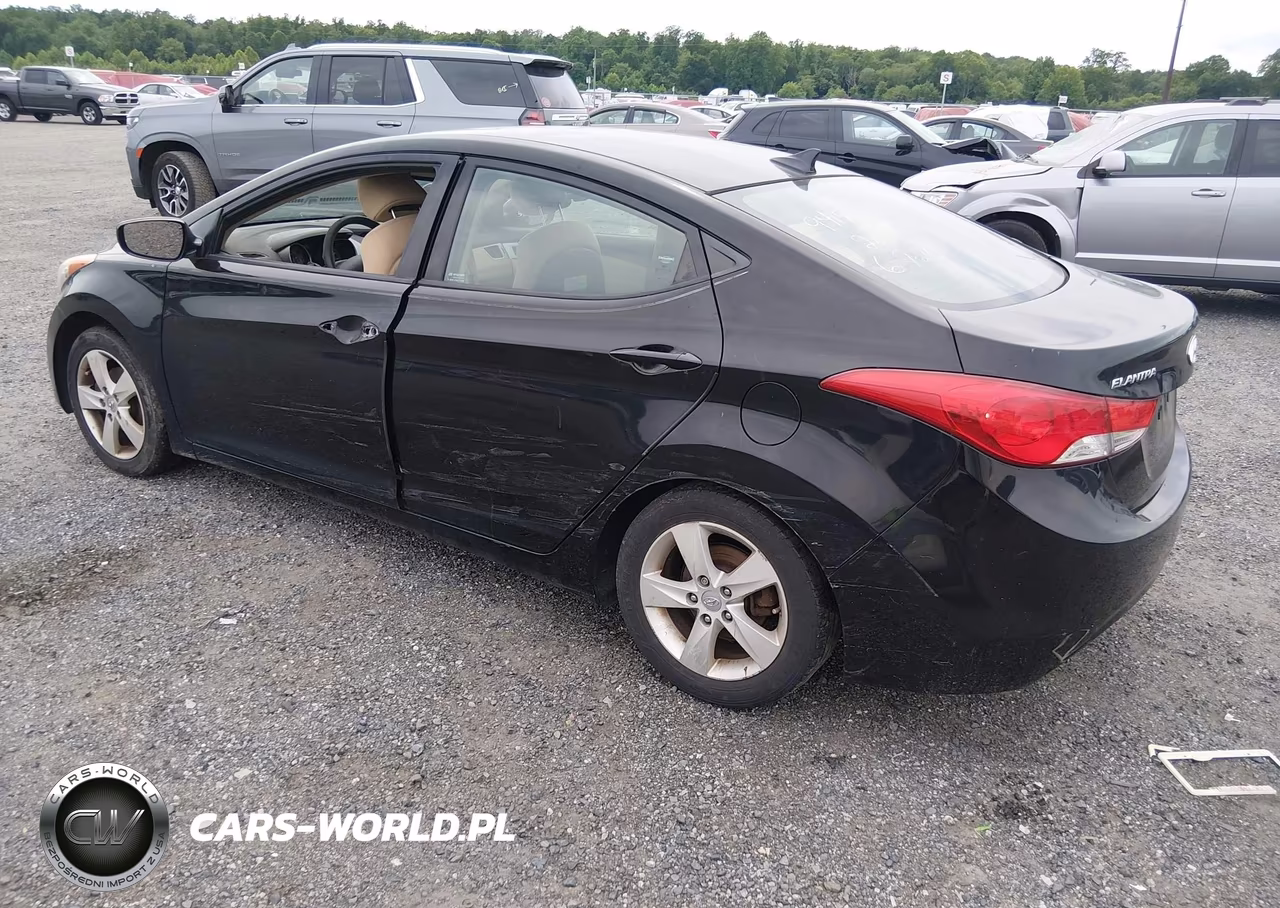 2013 Hyundai Elantra Gls VIN:KMHDH4AEXDU794074 - 3