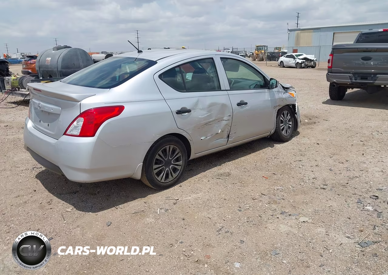 2017 Nissan Versa 1.6 S+ VIN:3N1CN7AP3HL904607 - 4
