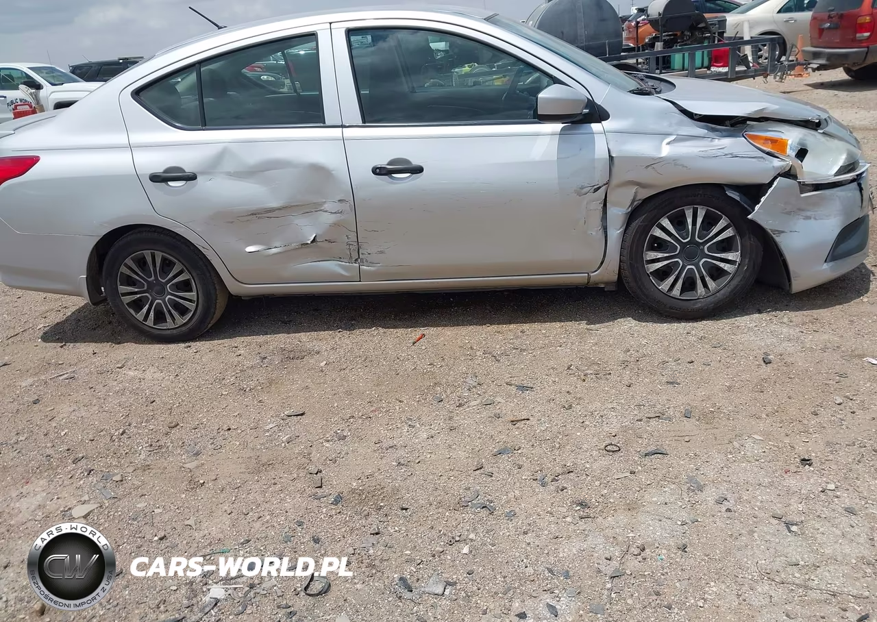 2017 Nissan Versa 1.6 S+ VIN:3N1CN7AP3HL904607 - 6