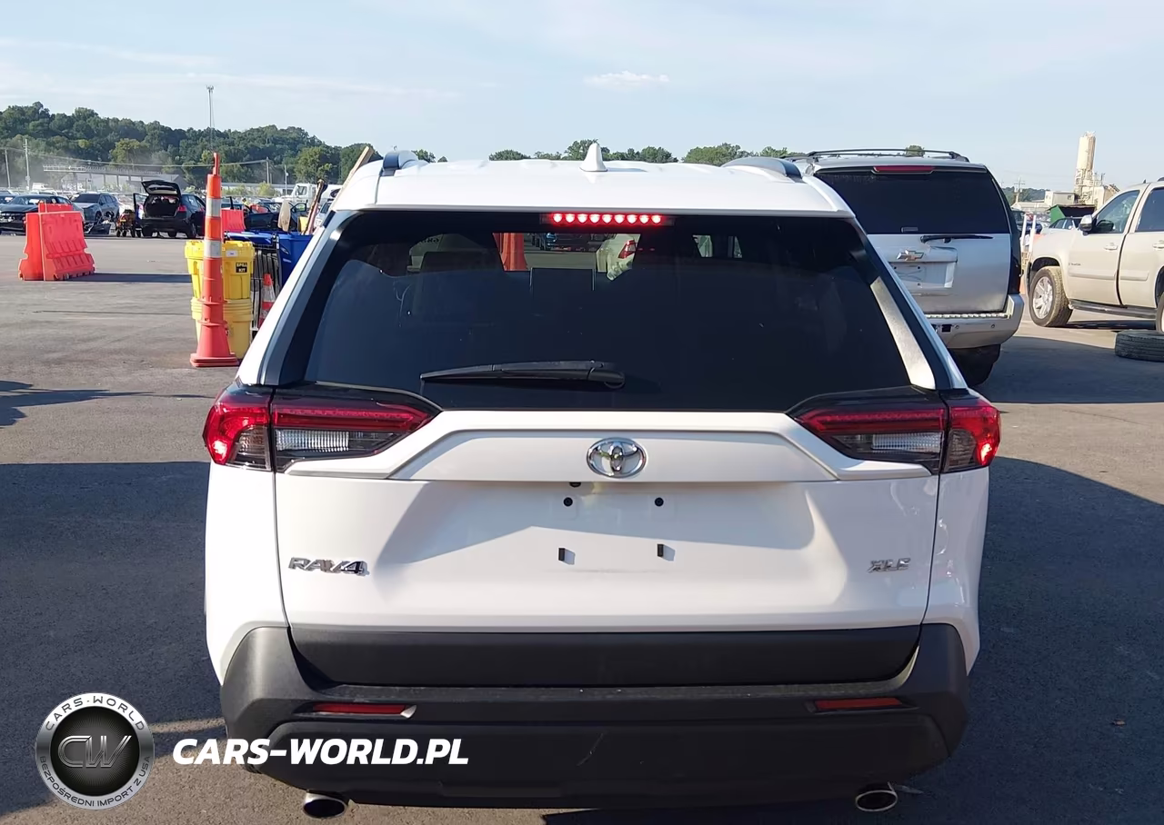 2024 Toyota Rav4 Xle VIN:2T3W1RFV2RC280674 - 17