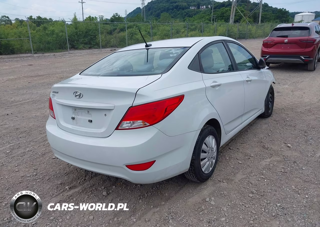 2017 Hyundai Accent Se VIN:KMHCT4AE8HU381201 - 4
