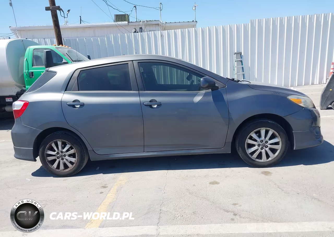2010 Toyota Matrix VIN:2T1KU4EEXAC267324 - 13