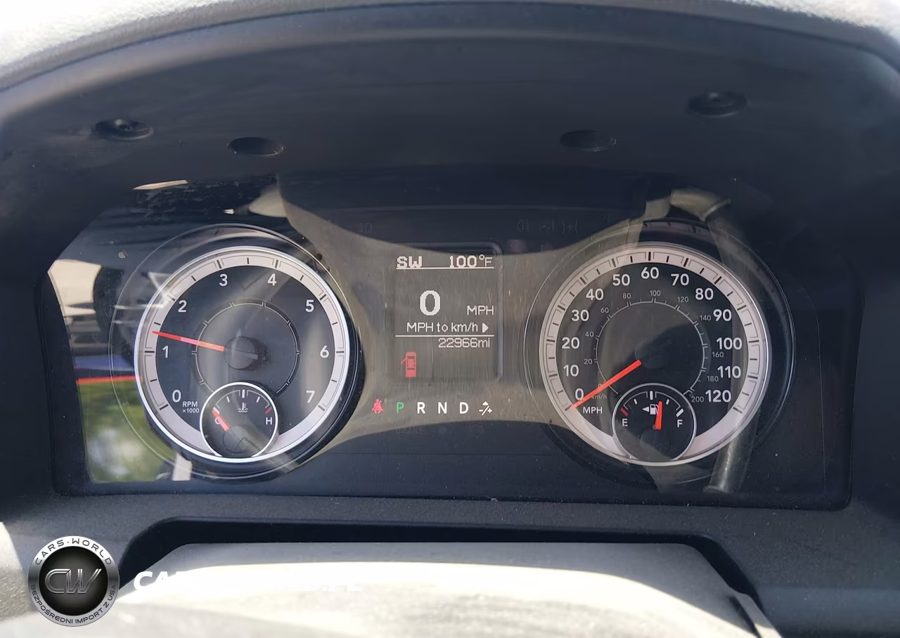 2018 Ram 2500 Tradesman 4X4 8' Box VIN:3C6TR5HT3JG295274 - 7