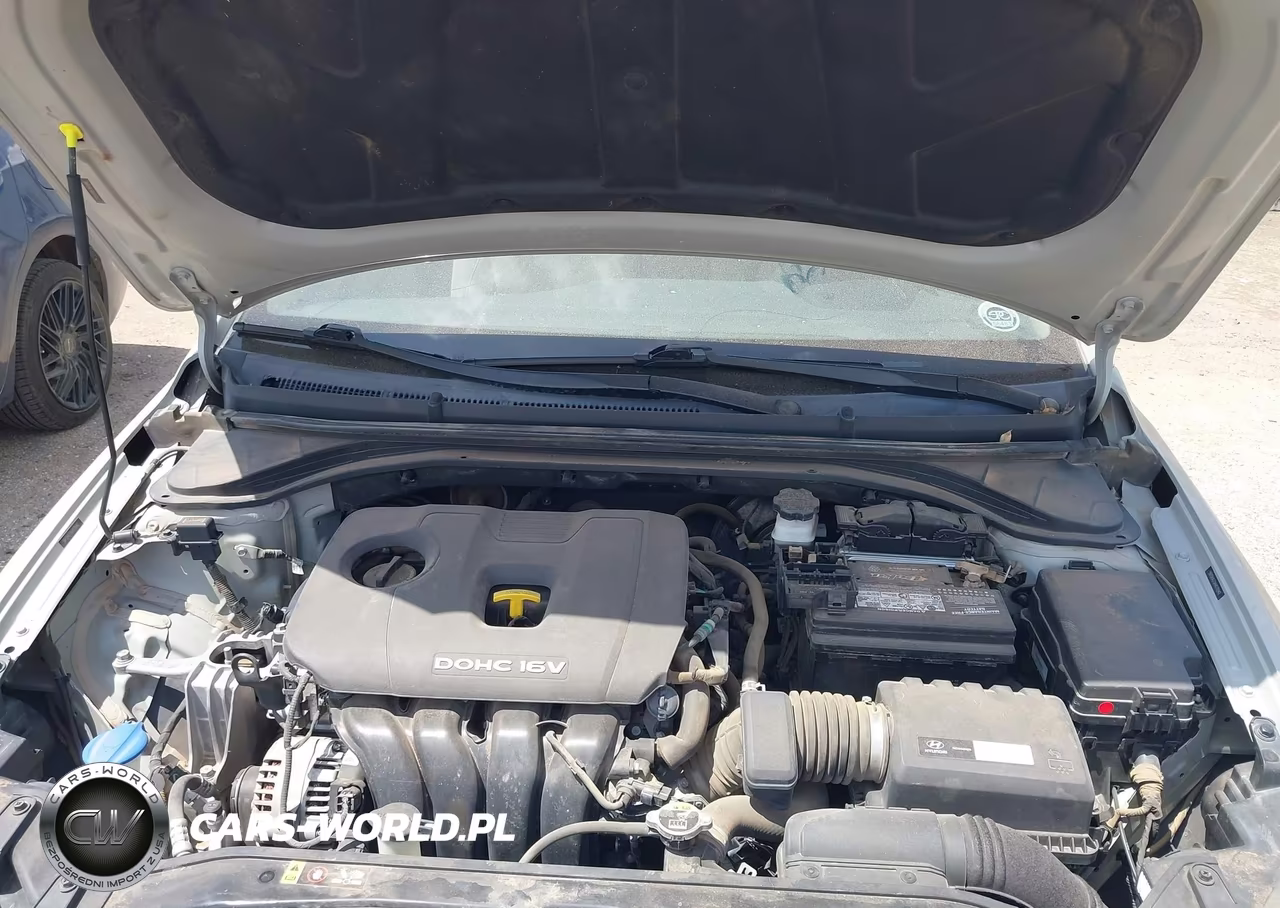 2017 Hyundai Elantra Se VIN:5NPD84LF0HH078942 - 10
