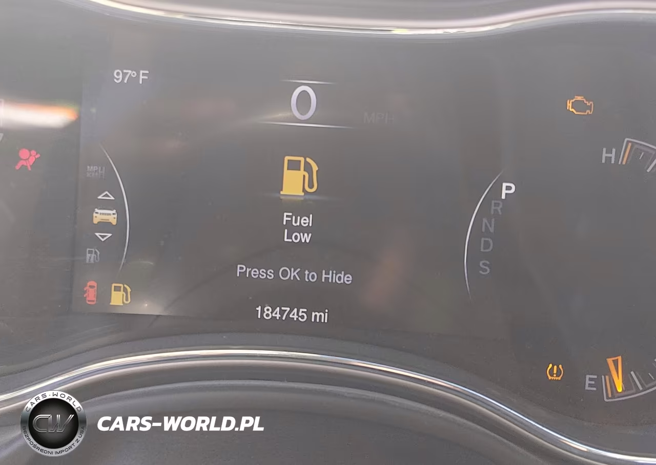 2014 Jeep Grand Cherokee Laredo VIN:1C4RJFAGXEC565932 - 15