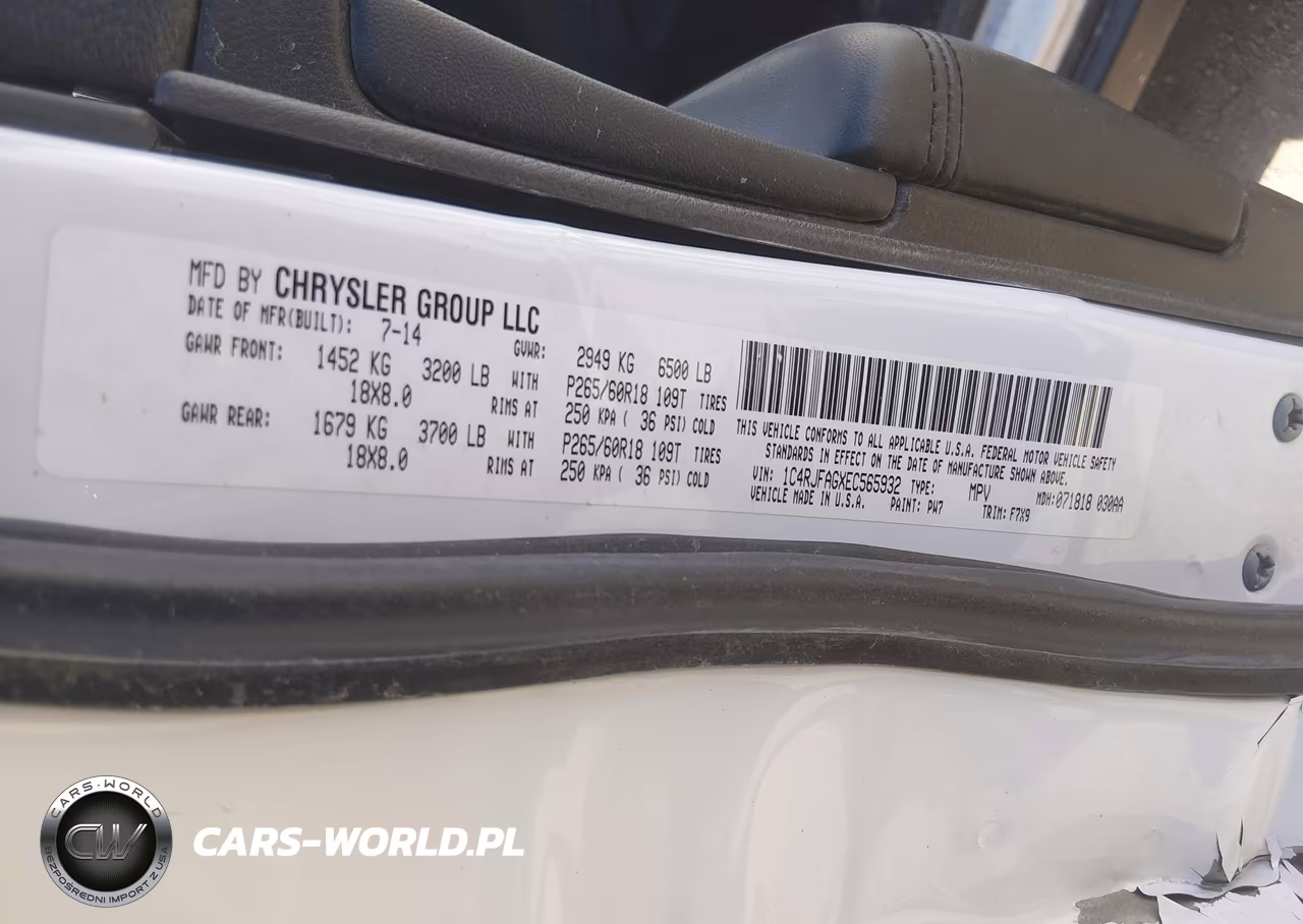 2014 Jeep Grand Cherokee Laredo VIN:1C4RJFAGXEC565932 - 9