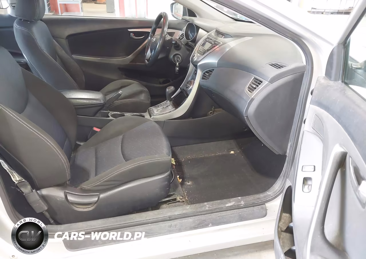 2013 Hyundai Elantra Gs VIN:KMHDH6AE2DU005234 - 5