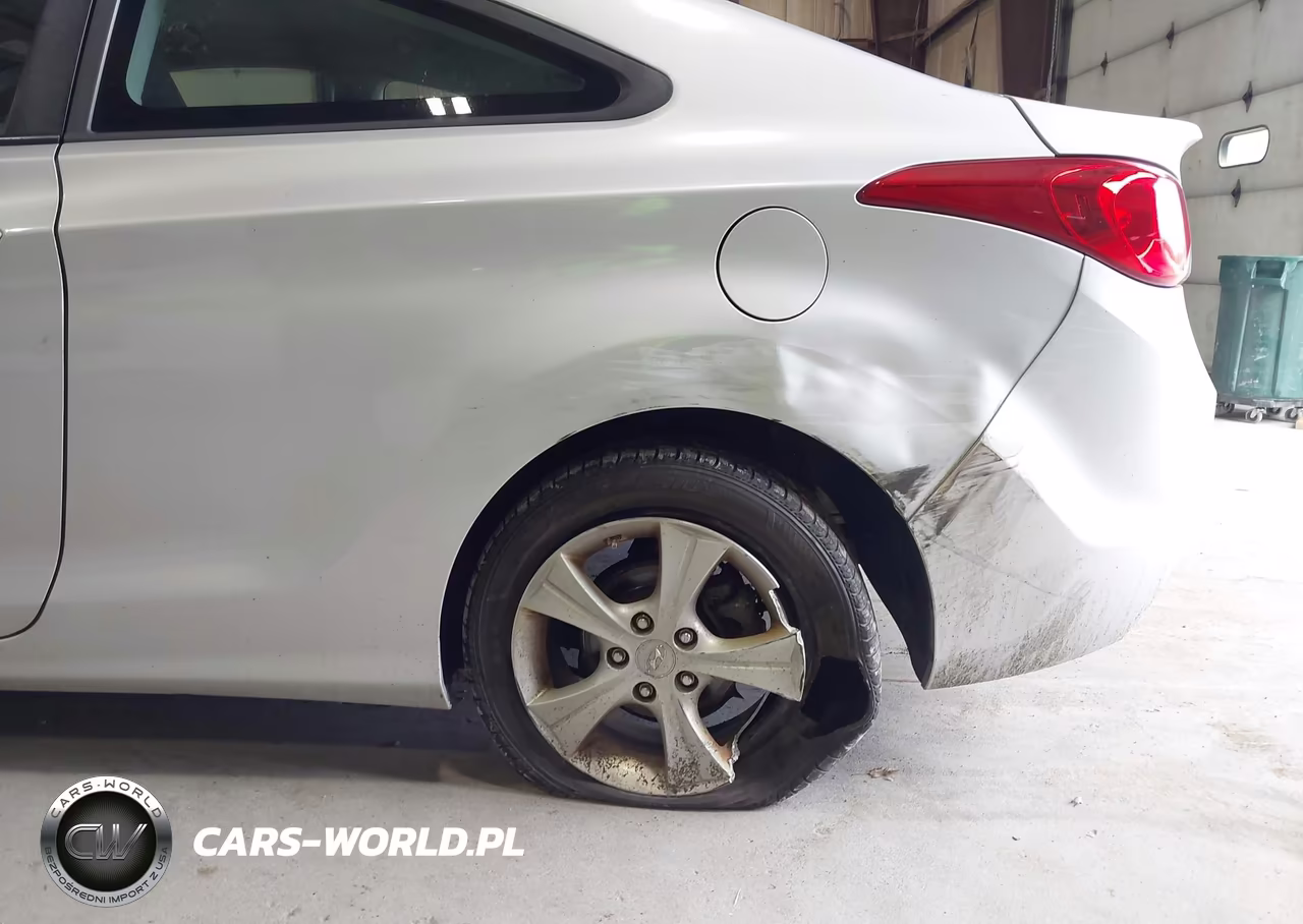 2013 Hyundai Elantra Gs VIN:KMHDH6AE2DU005234 - 6