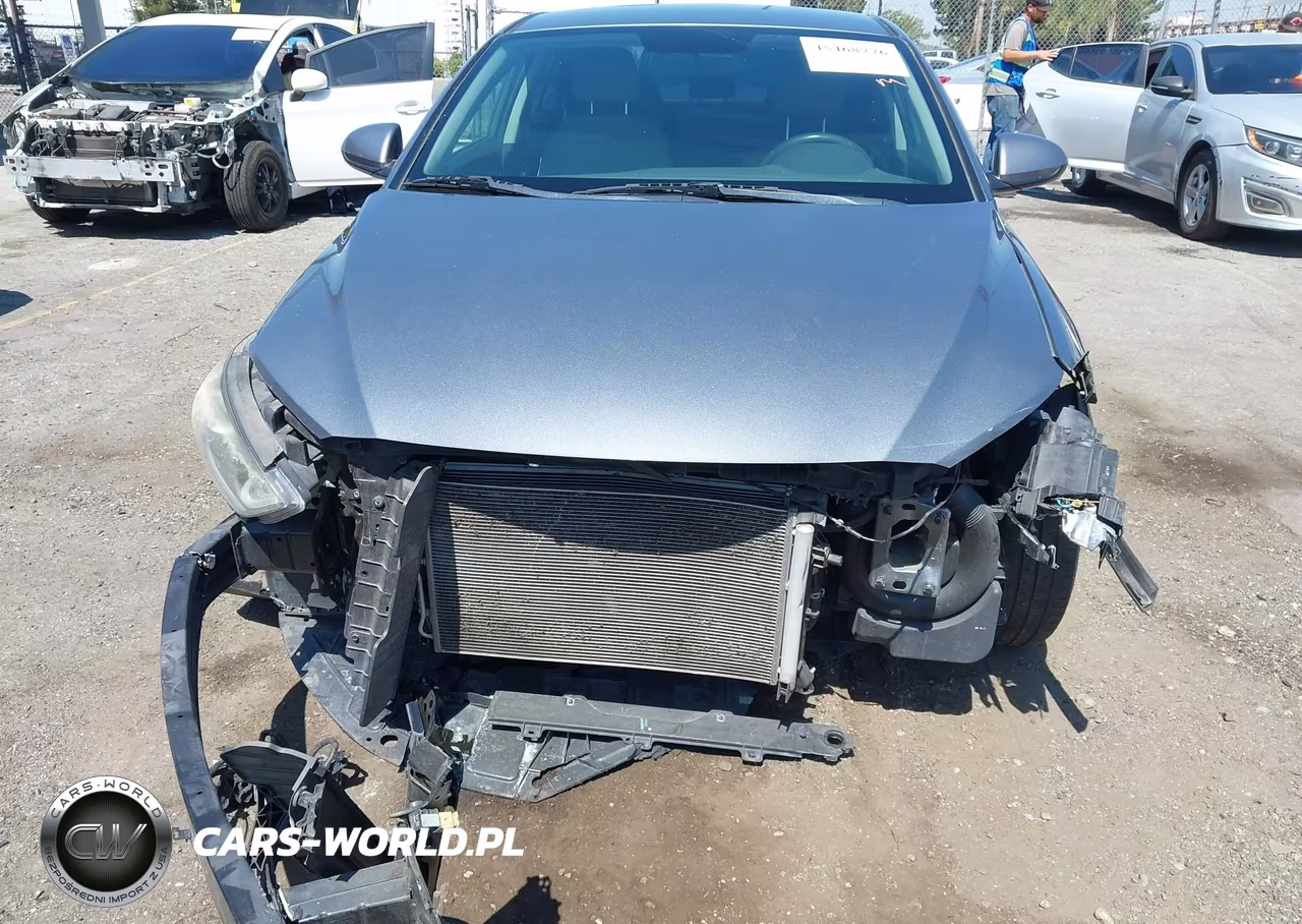 2017 Hyundai Elantra Se VIN:KMHD74LF1HU152356 - 12