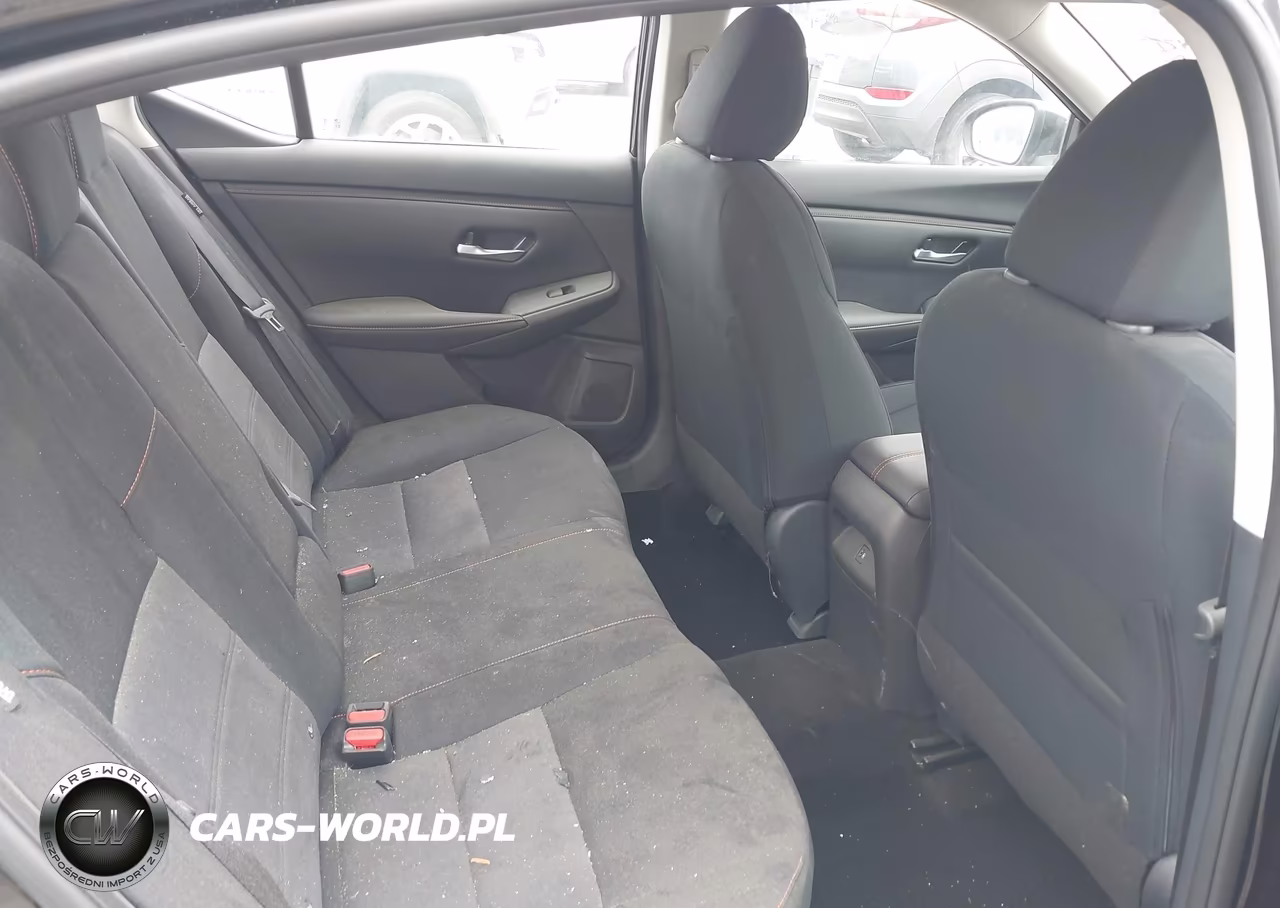 2025 Nissan Sentra Sr VIN:3N1AB8DV9SY331562 - 8