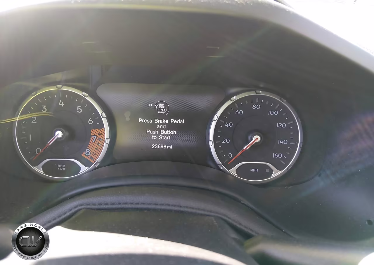 2023 Jeep Renegade Trailhawk 4X4 VIN:ZACNJDC19PPP67040 - 7