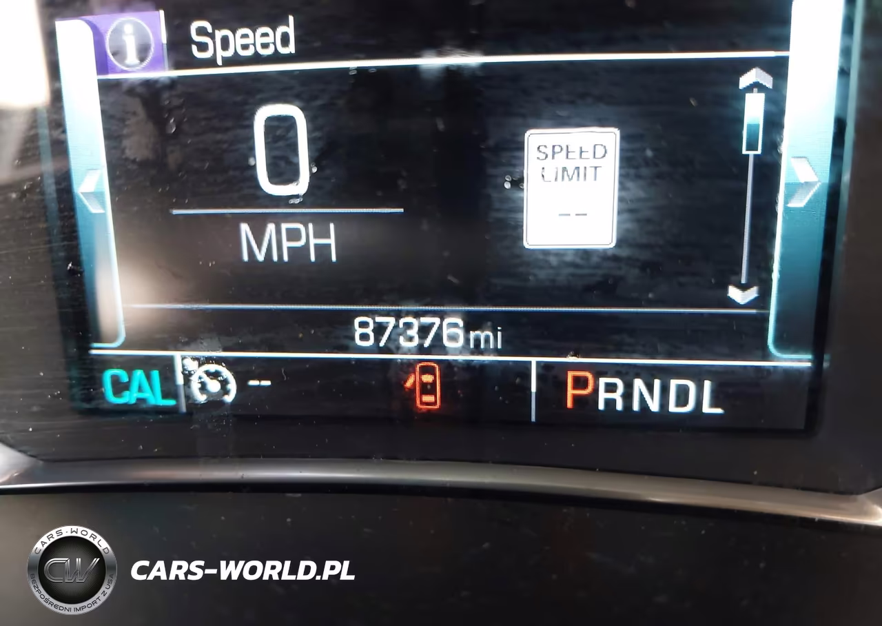2018 Chevrolet Equinox Premier VIN:2GNAXMEV3J6111363 - 15