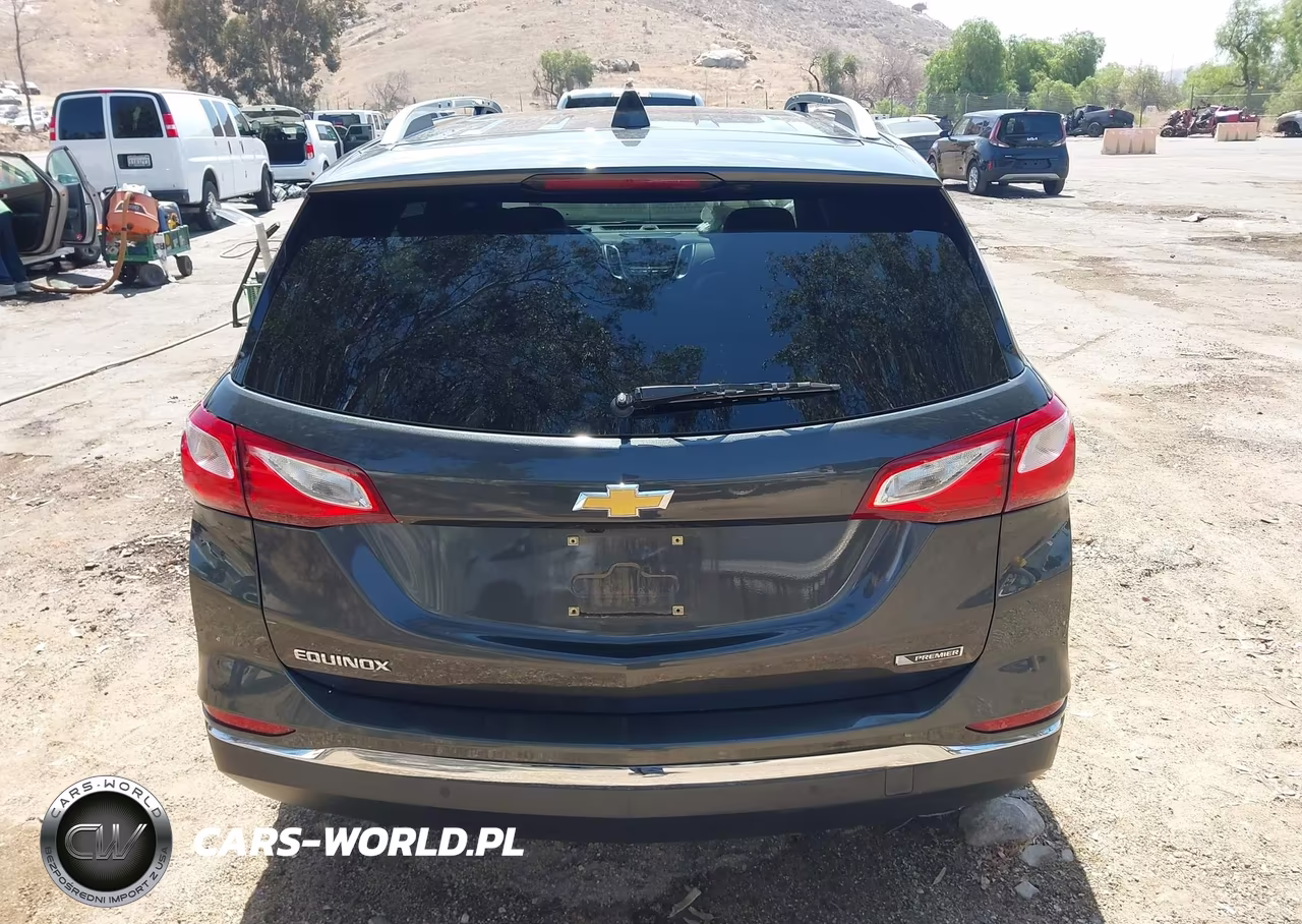 2018 Chevrolet Equinox Premier VIN:2GNAXMEV3J6111363 - 16