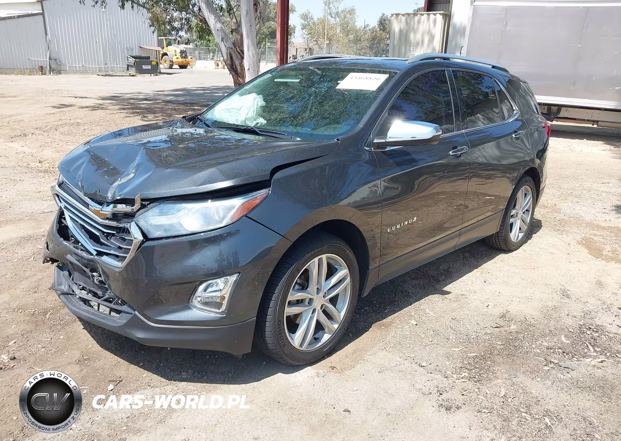 2018 Chevrolet Equinox Premier VIN:2GNAXMEV3J6111363 - 2