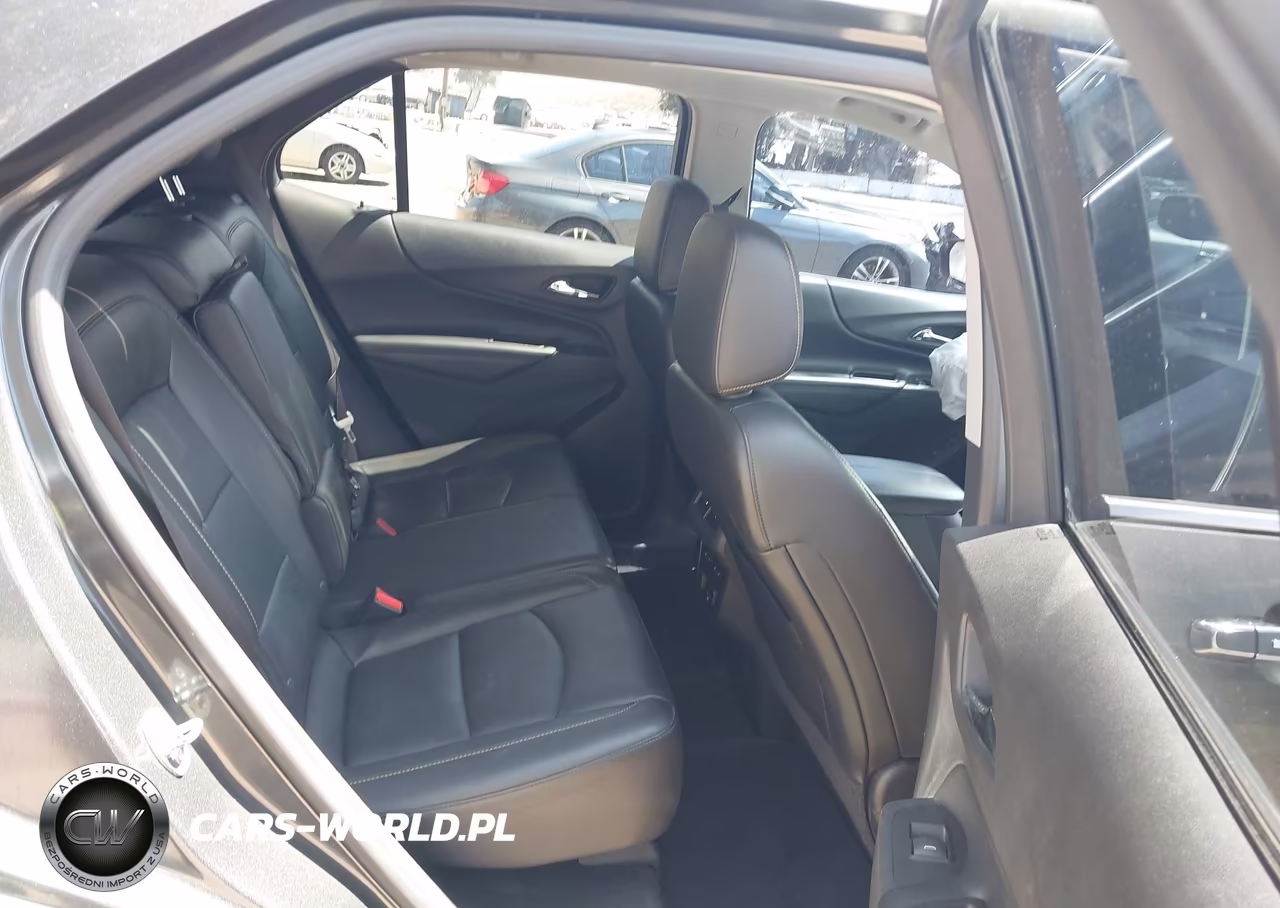 2018 Chevrolet Equinox Premier VIN:2GNAXMEV3J6111363 - 8