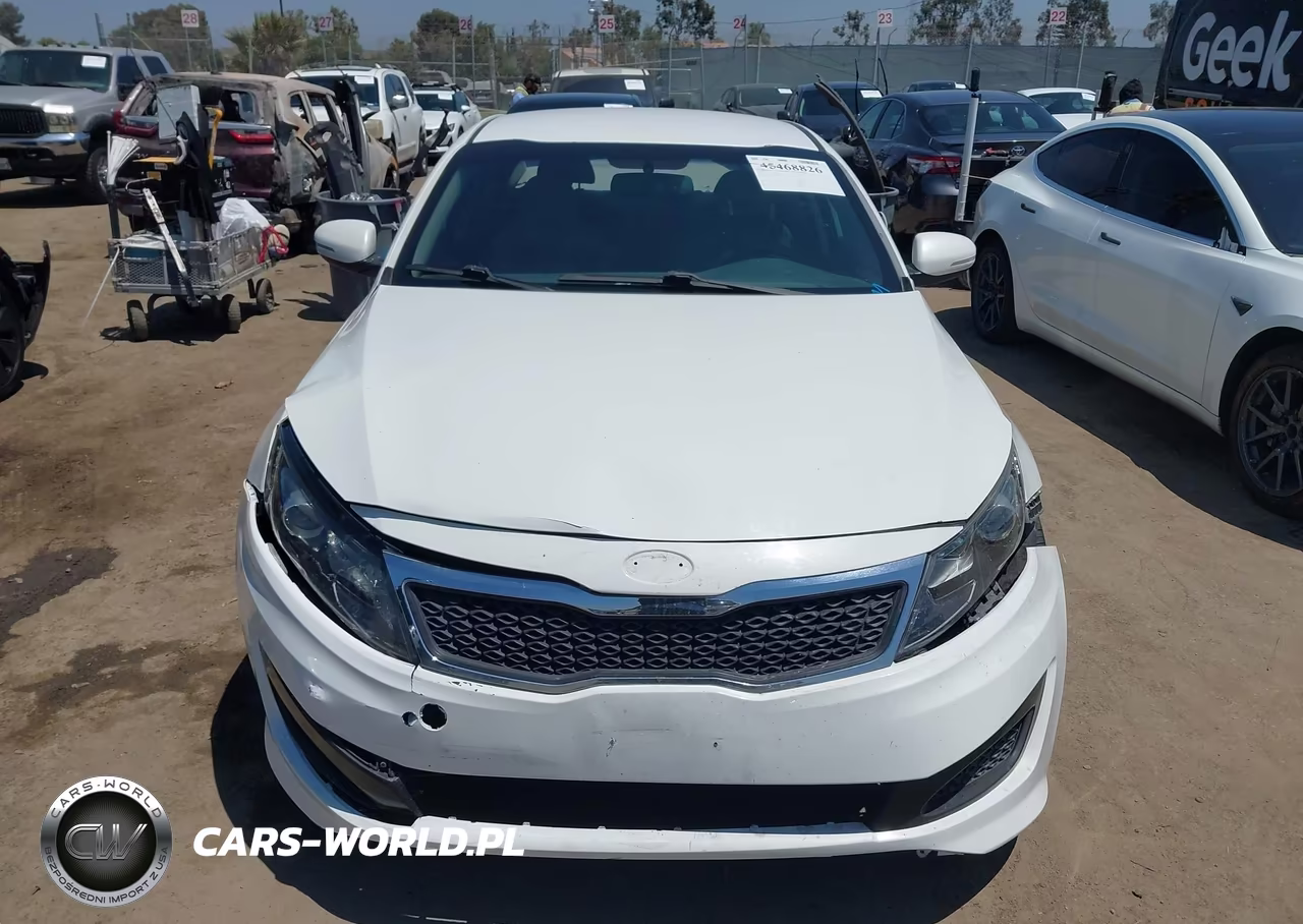 2011 Kia Optima Lx VIN:KNAGM4A72B5164827 - 13