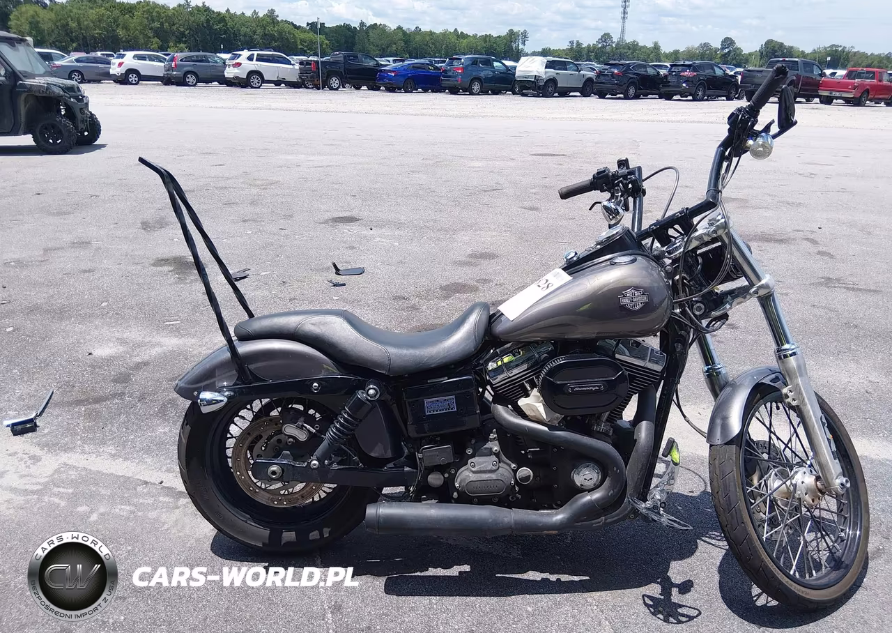 2016 Harley-Davidson Fxdwg Dyna Wide Glide VIN:1HD1GPM16GC322774 - 11
