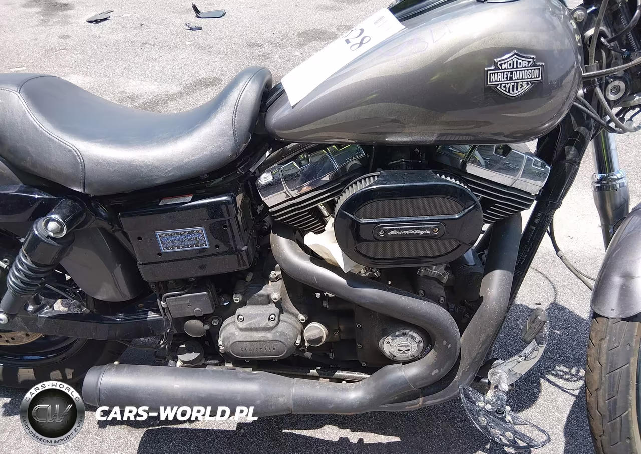 2016 Harley-Davidson Fxdwg Dyna Wide Glide VIN:1HD1GPM16GC322774 - 8