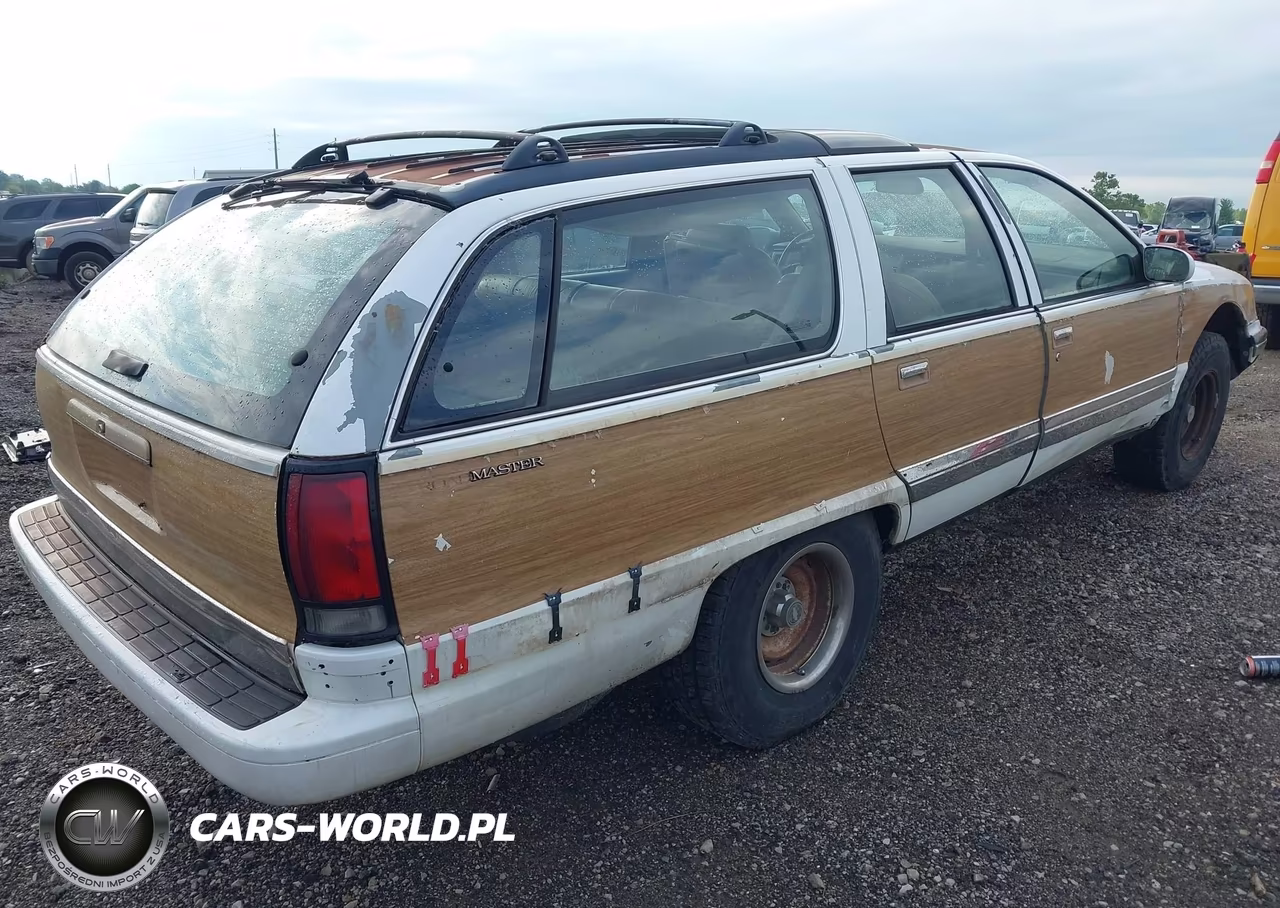 1996 Buick Roadmaster Limited VIN:1G4BR82P8TR413044 - 4