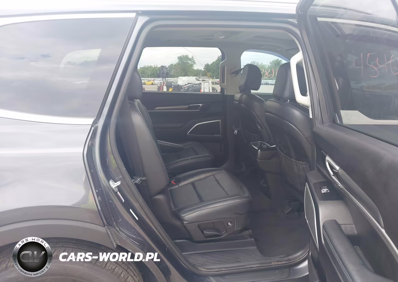2020 Kia Telluride S VIN:5XYP6DHC1LG042114 - 8