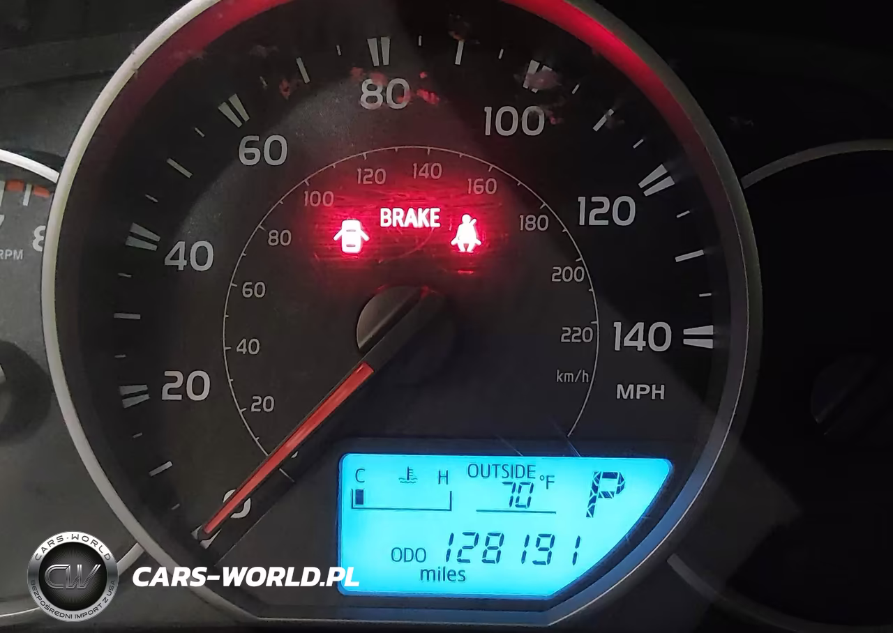 2016 Toyota Rav4 Le VIN:JTMBFREV7GJ096357 - 15