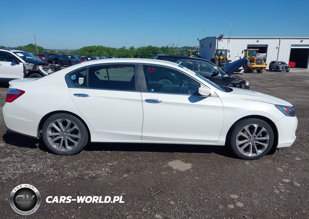 2013 Honda Accord Sport VIN:1HGCR2F52DA206553 - 13