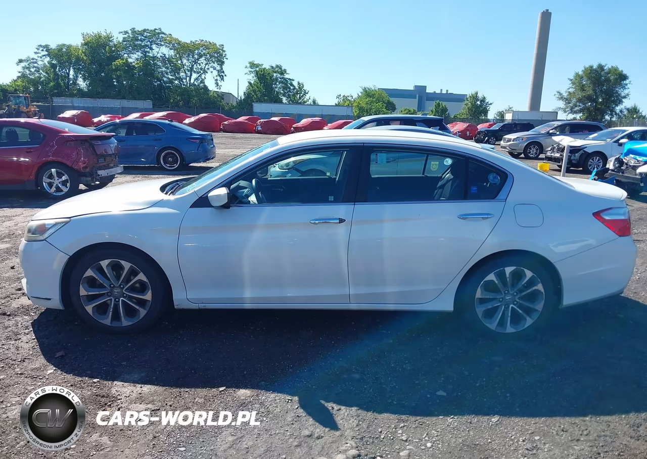 2013 Honda Accord Sport VIN:1HGCR2F52DA206553 - 14