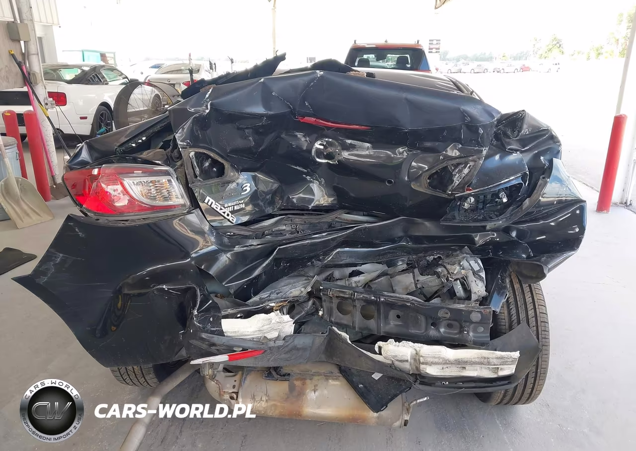 2011 Mazda Mazda3 I Sport VIN:JM1BL1UF9B1477379 - 16