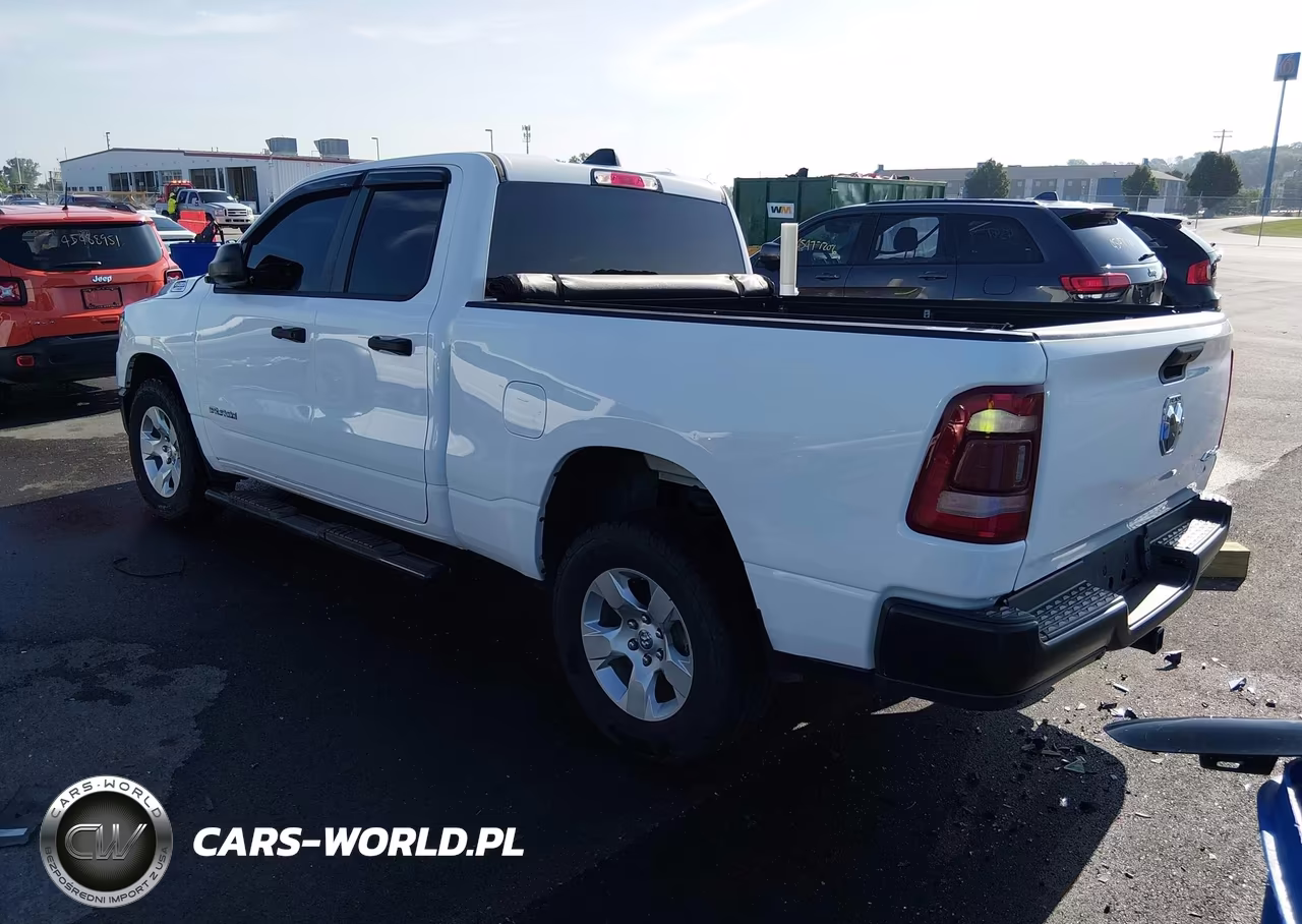 2021 Ram 1500 Tradesman 4X4 6'4 Box VIN:1C6RRFCG8MN738430 - 3