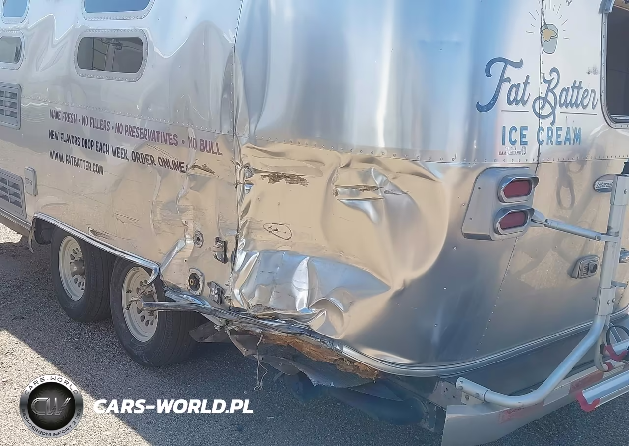 2006 Airstream Other VIN:1STBFAF2X6J518868 - 6