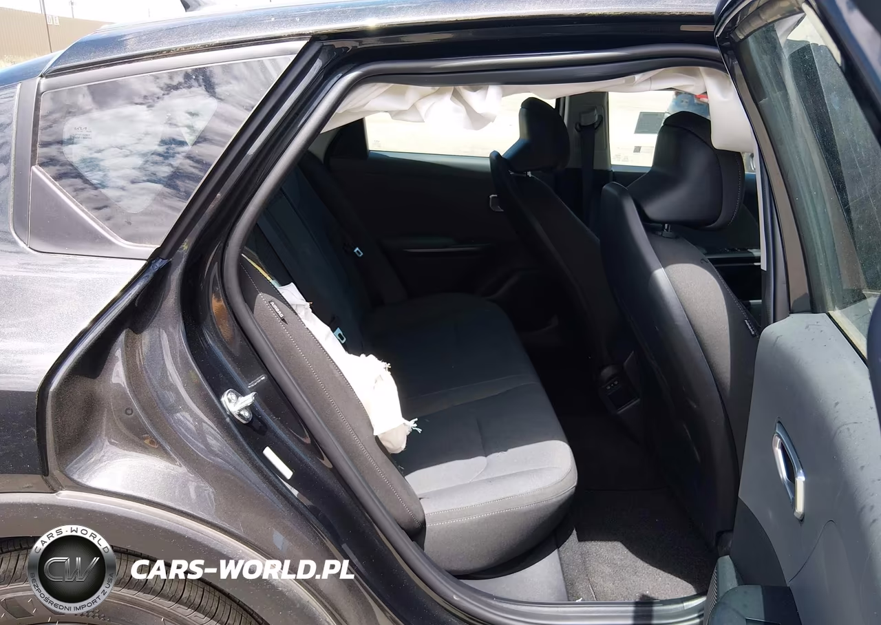 2026 Kia K4 Lxs VIN:3KPFT4DE7TE354835 - 8