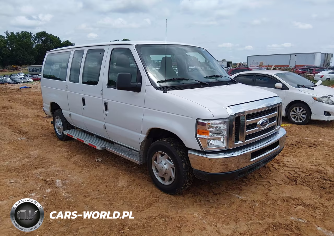 2014 Ford E-350 Super Duty Xlt