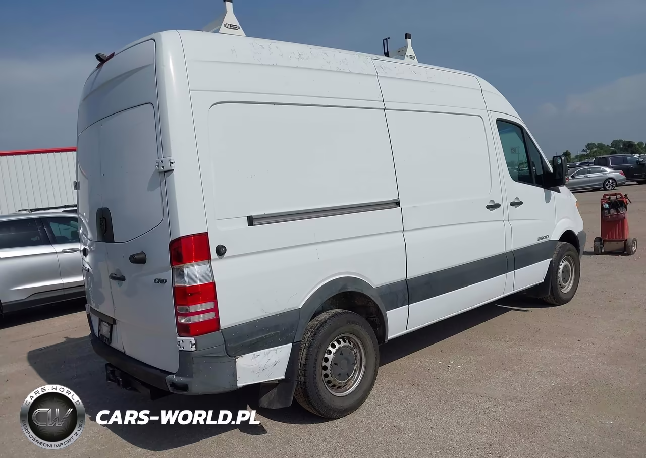 2007 Dodge Sprinter Van 2500 VIN:WD0PE745075185055 - 4
